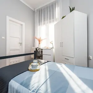  Apartamento Wielopole Homes - Loftaffair
