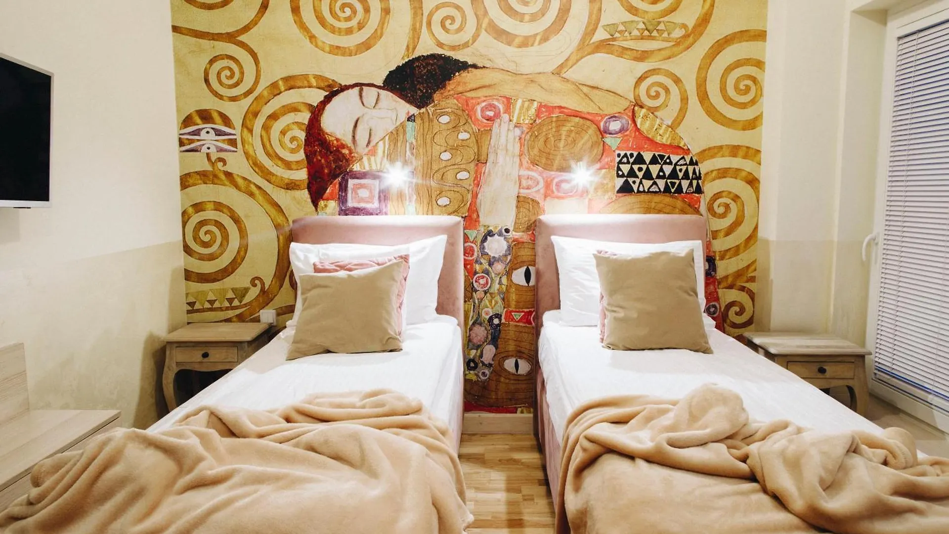 Main Square Platan Loft Collection Apartment Krakow Poland